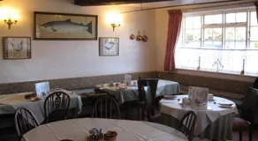 The Red Lion Hotel - Image 3