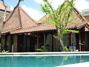 Classic Beach Villas - Image 3