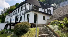 Saechsische-Schweiz-Ferienhaus-Wohnung-1-mit-Elbblick-Sauna-und-Kamin - Image 2