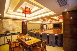 Fudeng Hotel - Image 4