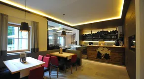 Chalet Tovel - Mountain Lake - Image 2