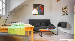 H&H Apartments im Herzen der Stadt super zentral ruhig mit Kochnischen Balkon oder Empore - Image 3
