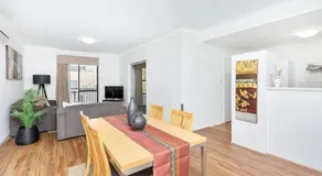 Executive Apt - 2BR 1BA w Parking - Image 5