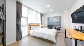Gangneung Gyeongpodae Villa - Image 2