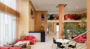 Lacoba Hotel - Image 2
