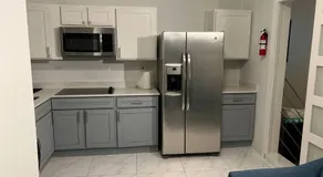 Luxury 1 Bedroom & Rooftop Pool unit #2 - Image 5