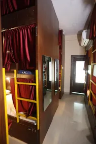 Mango Goregaon Hostel & PG - Image 4