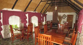 Parrot Lodge - Image 3