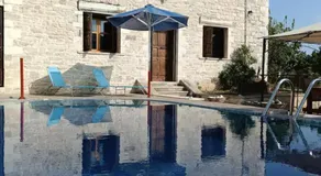 Stone Villa with Private Pool - Image 5