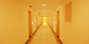 Sky House Business Hotel - Image 4