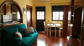 Apartamento con terraza privada y barbacoa - Image 2