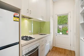Wellness Escape: 1-Bed Home + Studio & Sauna - Image 4