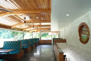 Matlobong Riverside Retreat - Image 4