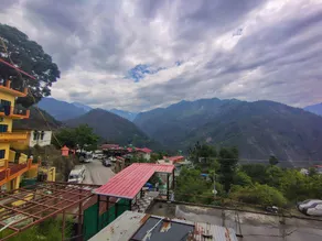 Heera Hotel& Restaurant - Image 5
