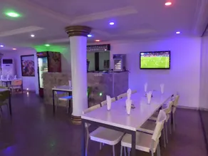 Labod Hotel - Image 3