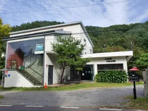 Toechon Cheonjinam Pension - Image 1
