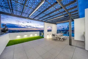 Serenity Surfers Paradise - Image 5