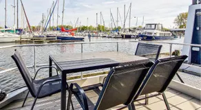 Awesome Ship In Naarden With Harbor View - Image 5