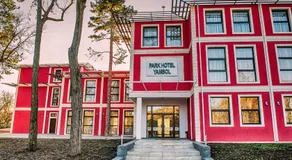 Park-Hotel Yambol - Image 2