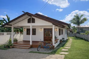 House No. 19 - Image 3