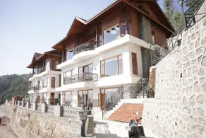 IOI Snow Lodge, Villa in Kufri - Image 5