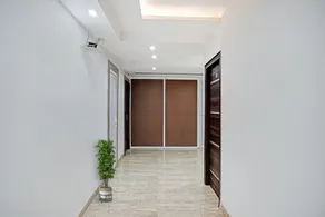 Townhouse Stay 52 Gurgaon - Image 5