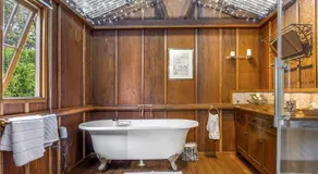 Country Cottage Sunshine Coast - Image 2