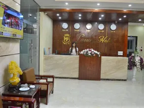 Luxury Hotel - Image 3