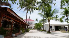 Costa Liz Island Resort - Image 4