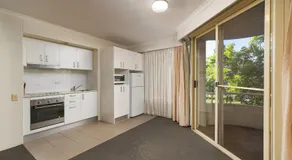 Wahroonga Furnished Apartments - Image 4