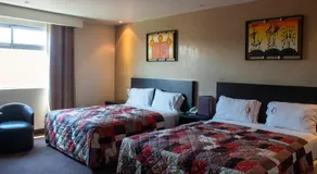 Hotel Palass - Image 2