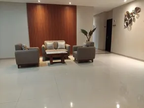 NEW CEMPAKA HILL HOTEL - Image 2
