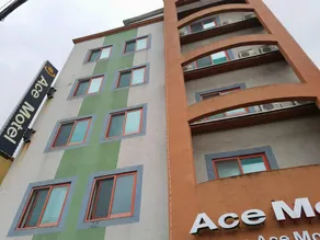 ACE Motel - Image 4