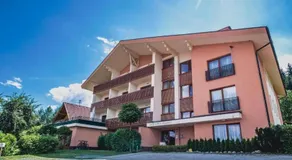 BlueBird Apartments - Image 3