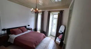 Casa da Maya - Historic Townhouse, N2 Stop and Nature Retreat - Image 2