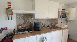 Alojamento - Apartamento ou quarto - Estacionamento à porta - Image 3