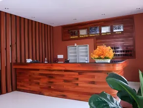 Go In Hotel - Image 3