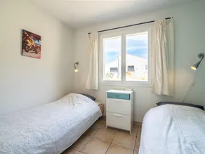 Holiday villa with aircon, Jacuzzi, private swimming pool, playground and more - Image 3