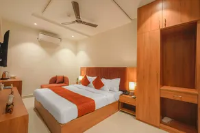 Hotel Tranquil Airport Road Sector 66 Mohali Chandigarh - Image 5
