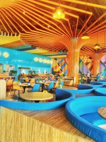 Studio Flamingo Ibzia Hai Tien - Image 3
