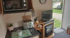 24 Headwards Caravan Retreat, Hemsby - Image 4