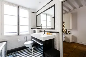Bauhaus Magic in the Marais - Image 2