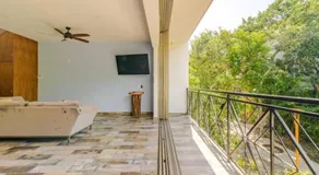 Unwind at Villa Magdalena, private villa with 3 bedrooms, rooftop pool and fast Wi-Fi for digital nomads - Image 4