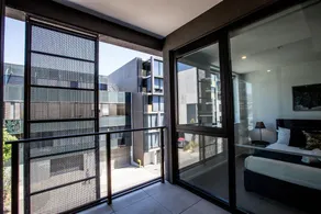 Stunning Light&Bright New One Bedroom APT@Hawthron - Image 2