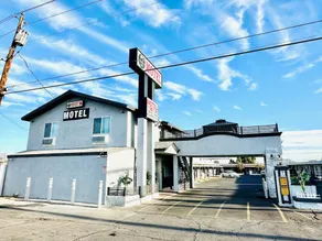 Perfect Inn Motel - Image 3