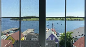 Lunenburg Arms Hotel - Image 4