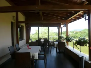 Family Hotel - Restaurant Ring - Image 4