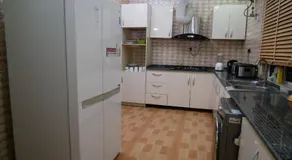 Sleeps8-Parking-Jacuzzi-WiFi-AirCon - Image 2