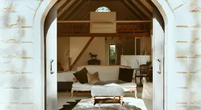 Stone Guest House Ebenezer - Image 3