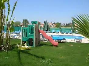 Marios Apartments - Image 5